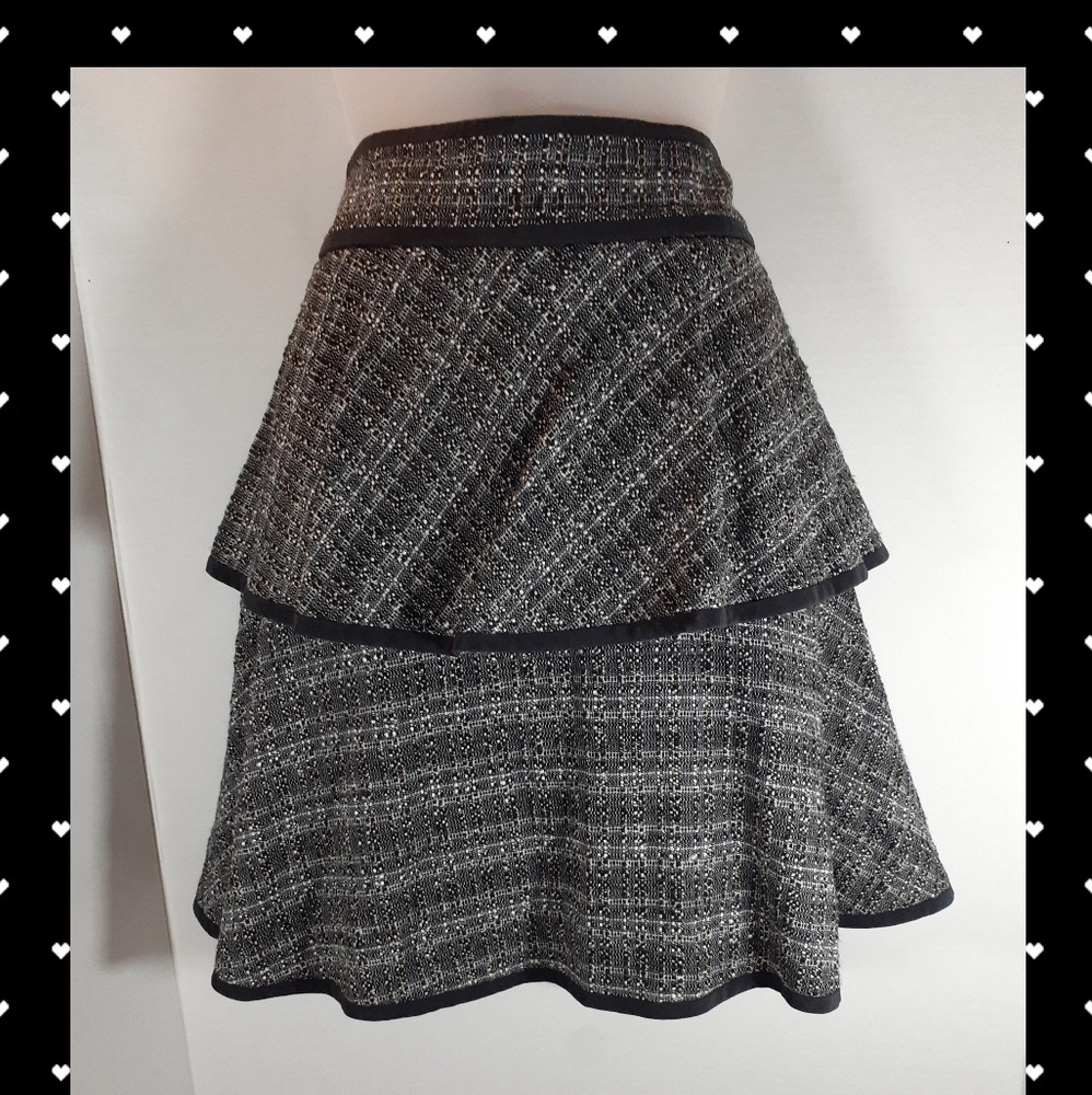 🎉HP🎉 🔥3/$70 Tibi Women's Tweed Skirt